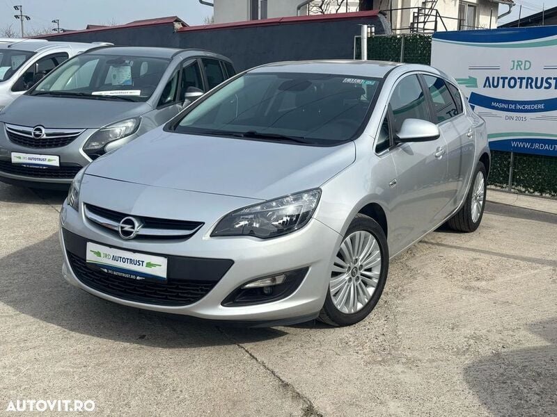 Argint Utilizat 2014 Opel Astra Active Hatchback | 5.700 EUR (Preț OK) - Imagine 1/4