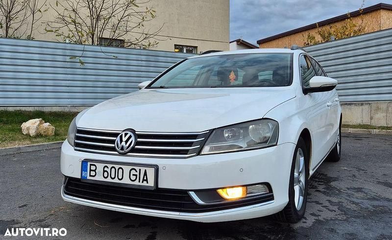 Culoarealb Utilizat 2013 VW Passat Comfortline Break | 6.500 EUR (Preț OK) - Imagine 1/4