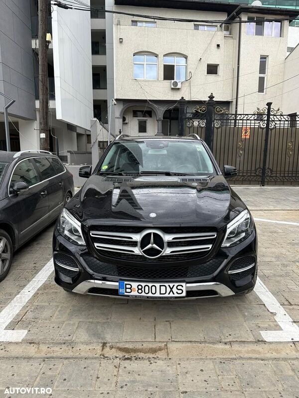 Negru Utilizat 2016 Mercedes GLE350 SUV | 27.500 EUR (Super Preț) - Imagine 1/4