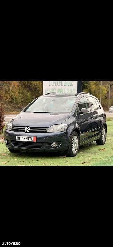 Culoaregri Utilizat 2012 VW Golf VII Match Hatchback | 4.590 EUR (Super Preț) - Imagine 1/4