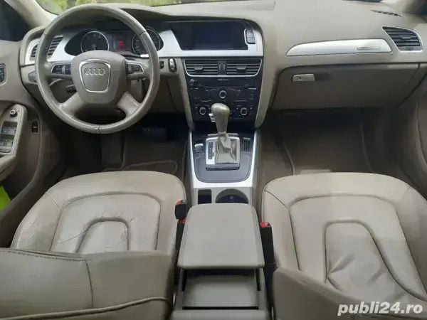Utilizat 2010 Audi A4 Berlinǎ | 7.900 EUR (Preț OK) - Imagine 1/4