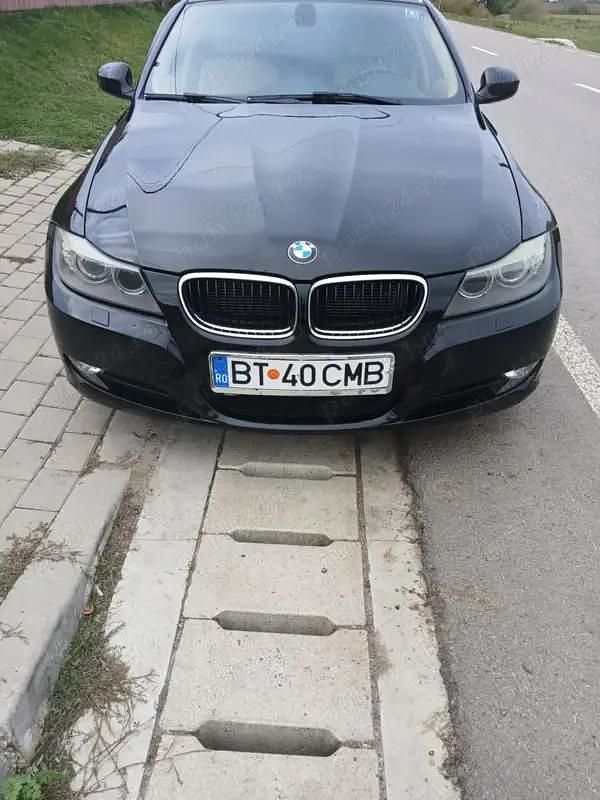 Negru Utilizat 2011 BMW 318 Break | 6.500 EUR - Imagine 1/4