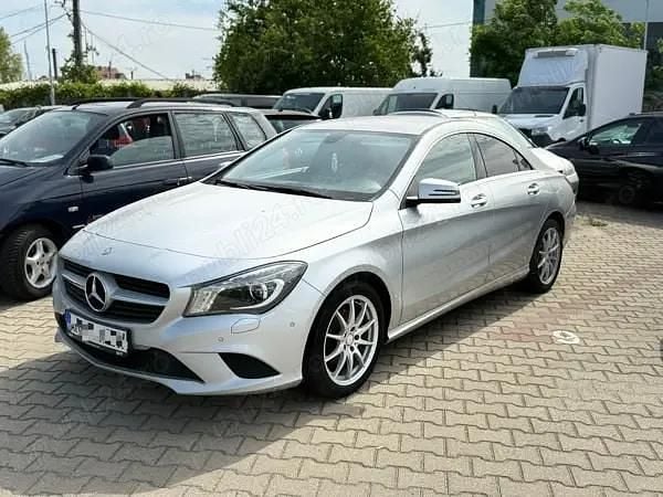 Utilizat 2013 Mercedes CLA180 Berlinǎ | 10.999 EUR - Imagine 1/4