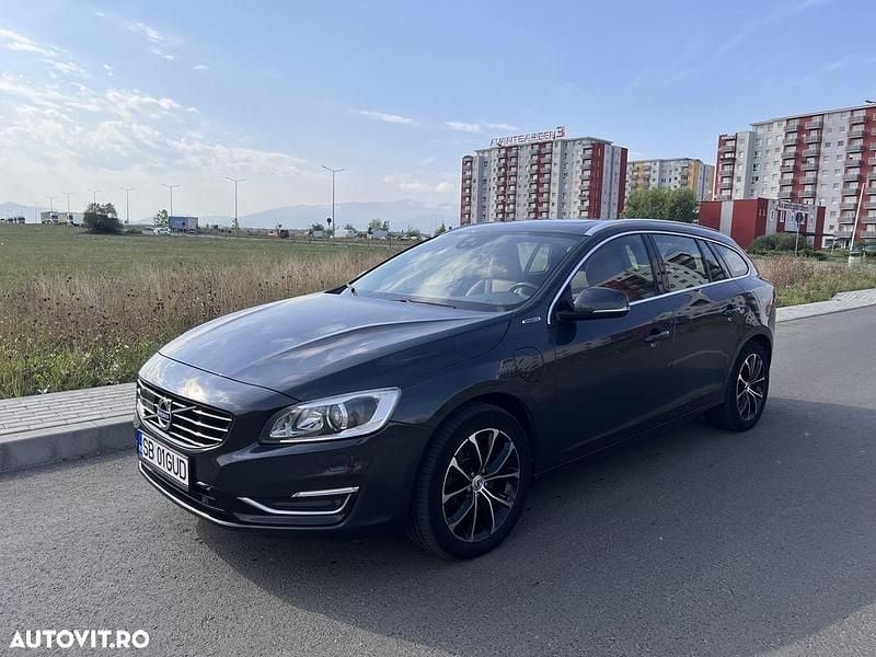 Culoaregri Utilizat 2014 Volvo V60 Break | 10.500 EUR (Preț OK) - Imagine 1/4