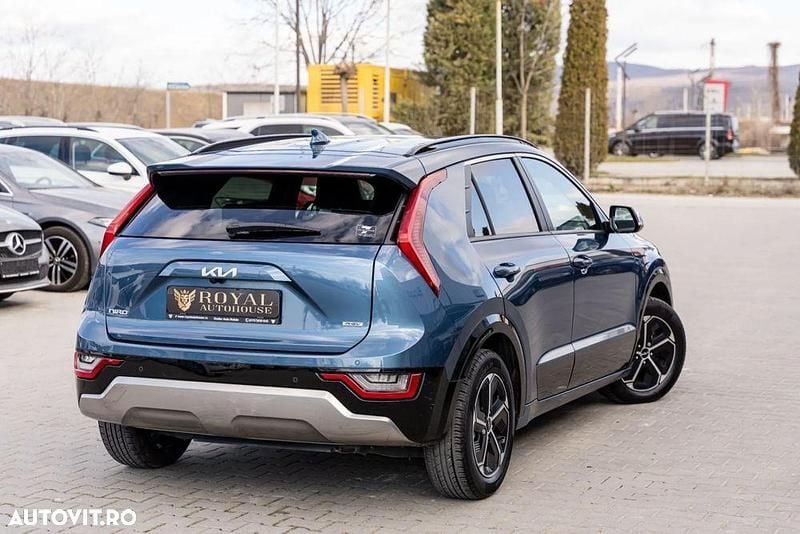 Second-hand Kia Niro Spirit 183 CP (134 kW) 2022 Culoarealbastru SUV