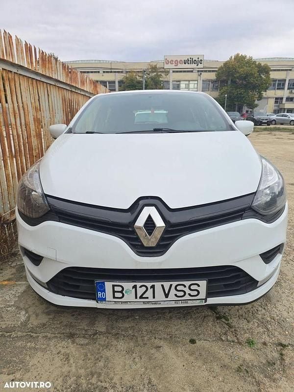 Culoarealb Utilizat 2018 Renault Clio IV Expression Hatchback | 5.500 EUR (Preț bun) - Imagine 1/4