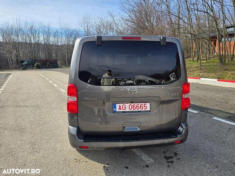 Second-hand Toyota Proace Verso Comfort 150 CP (110 kW) 2016 Culoaregri Break