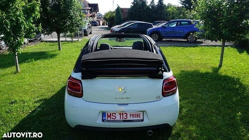 Alb Utilizat 2015 Citroën DS3 Cabriolet So Paris Cabrio | 7.490 EUR - Imagine 1/4