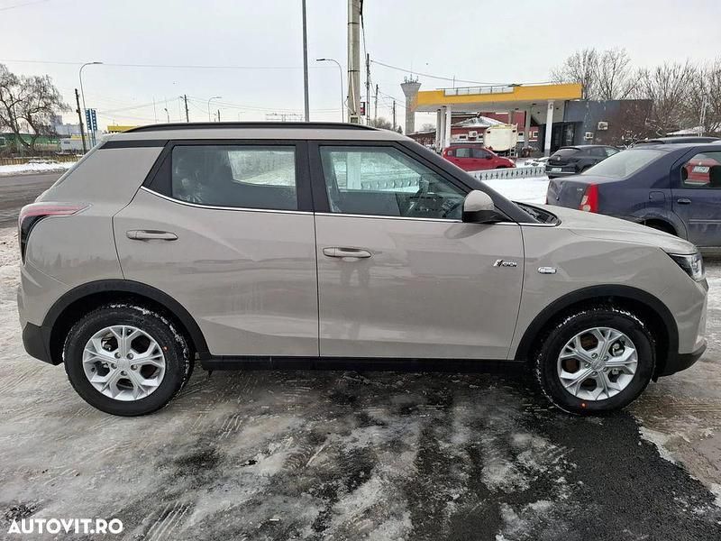 Nouă Ssangyong (KGM) Tivoli 163 CP (119 kW) 2025 Culoarebej SUV