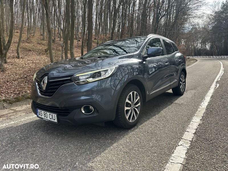 Gri Utilizat 2017 Renault Kadjar Business SUV | 11.150 EUR (Preț bun) - Imagine 1/4