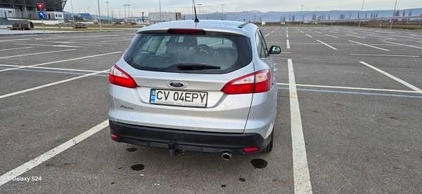 Gri Utilizat 2014 Ford Focus Break | 5.500 EUR (Preț bun) - Imagine 1/4