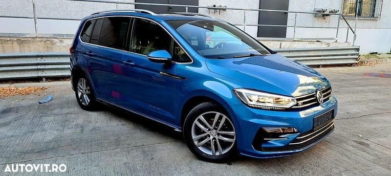 Culoarealbastru Utilizat 2017 VW Touran Monovolum | 17.200 EUR (Preț OK) - Imagine 1/4