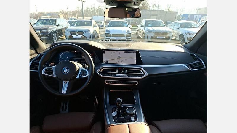 Second-hand BMW X5 Comfort Edition 394 CP (289 kW) 2022 Albastru phytonic metalizat SUV