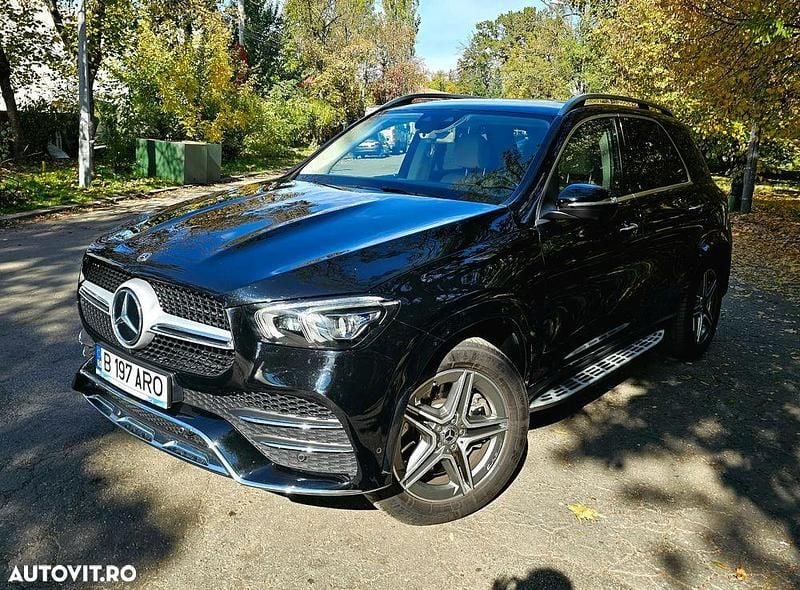 Culoarenegru Utilizat 2020 Mercedes GLE450 AMG SUV | 61.300 EUR (Preț bun) - Imagine 1/4