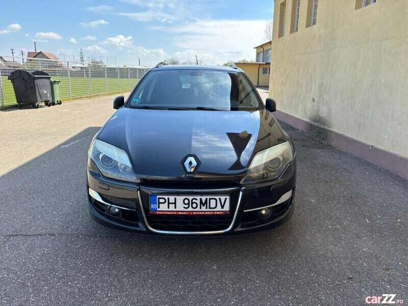 Negru Utilizat 2011 Renault Laguna III Berlinǎ | 5.500 EUR (Preț OK) - Imagine 1/4
