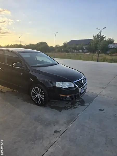 Utilizat 2009 VW Passat Berlinǎ | 4.000 EUR (Preț OK) - Imagine 1/4