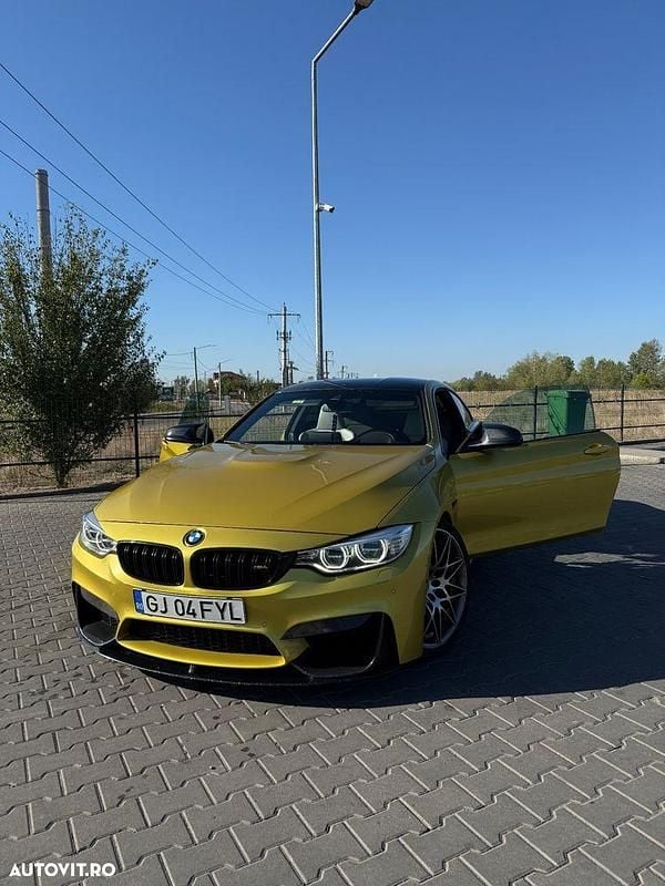Culoaregalbeuriu Utilizat 2017 BMW M4 Sport Line Coupe | 48.900 EUR - Imagine 1/4