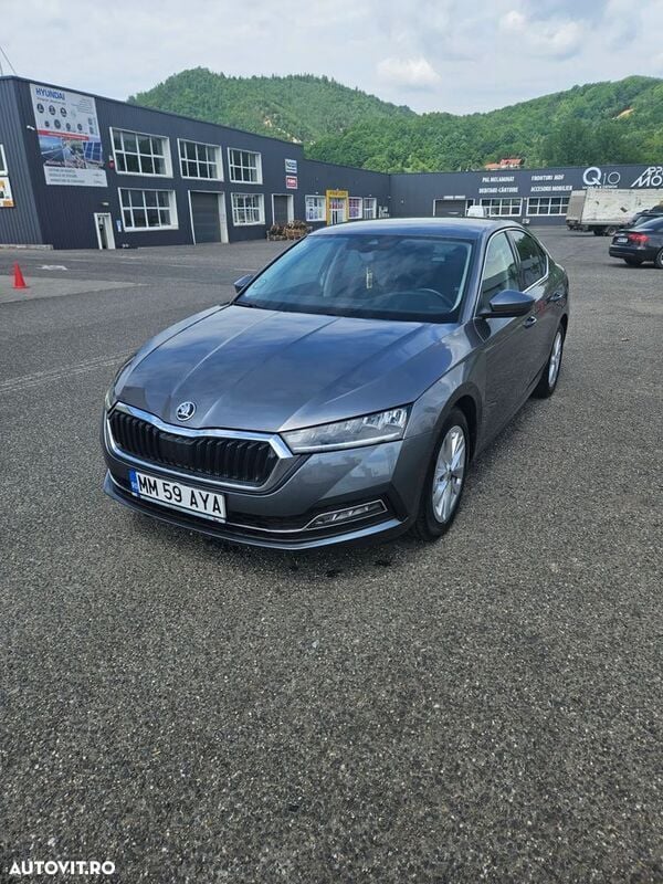 Gri Utilizat 2023 Skoda Octavia Selection Berlinǎ | 19.500 EUR (Preț OK) - Imagine 1/4