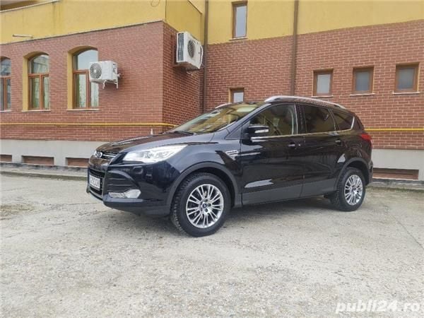 Second-hand Ford Kuga 163 CP (119 kW) 2014 Negru SUV