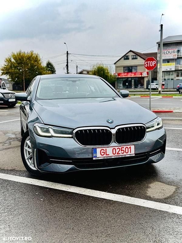 Culoaregri Utilizat 2021 BMW 530e Berlinǎ | 30.903 EUR (Preț bun) - Imagine 1/4