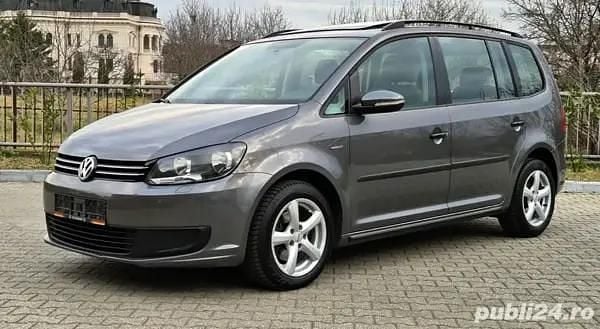 Utilizat 2013 VW Touran Monovolum | 4.900 EUR (Preț bun) - Imagine 1/4