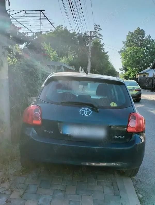 Albastru Utilizat 2008 Toyota Auris Berlinǎ | 3.000 EUR (Preț bun) - Imagine 1/4