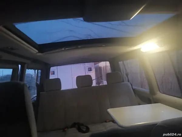 Second-hand VW Multivan 75 CP (55 kW) 1994 Alb Van