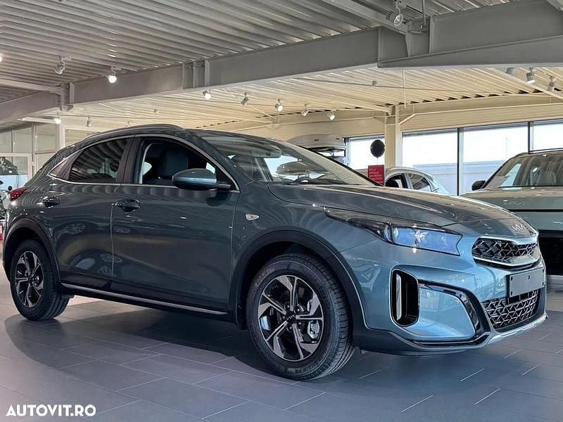 Gri Nouă 2025 Kia XCeed City SUV | 24.675 EUR (Preț OK) - Imagine 1/4