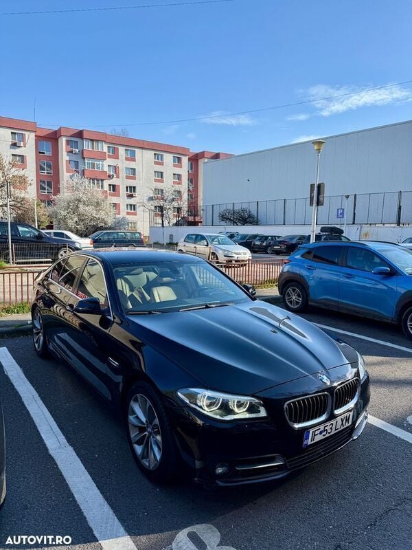 Negru Utilizat 2015 BMW 520 Berlinǎ | 17.700 EUR (Preț OK) - Imagine 1/4