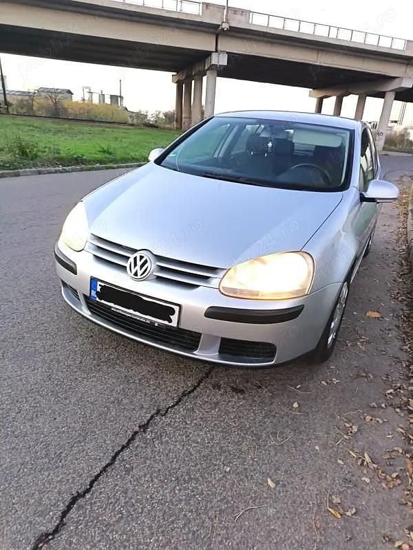 Gri Utilizat 2005 VW Golf V Berlinǎ | 2.000 EUR (Preț OK) - Imagine 1/4