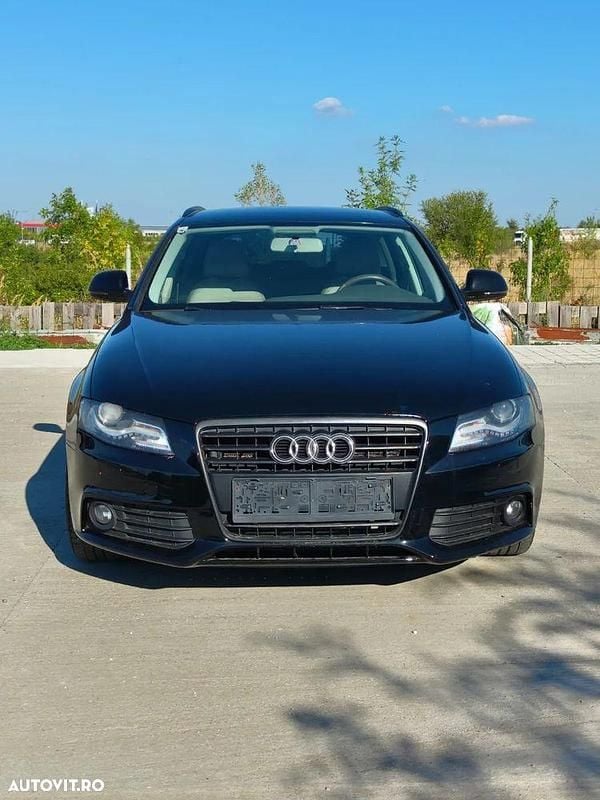 Culoarenegru Utilizat 2009 Audi A4 S-Line Break | 5.800 EUR (Preț bun) - Imagine 1/4