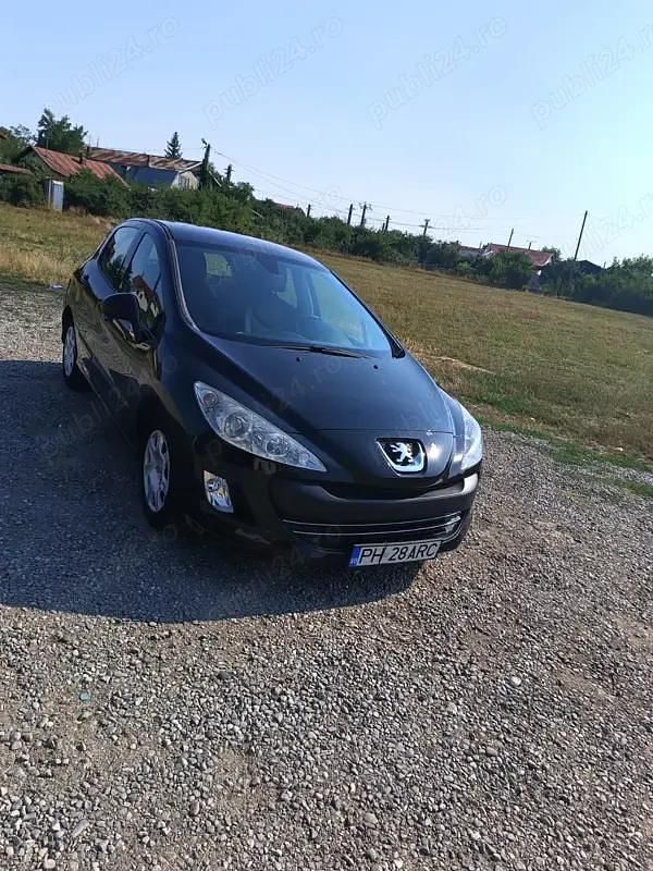 Utilizat 2011 Peugeot 308 Hatchback | 2.750 EUR (Preț OK) - Imagine 1/4