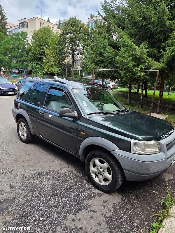 Second-hand Land Rover Freelander 117 CP (86 kW) 2001 Culoareverde SUV