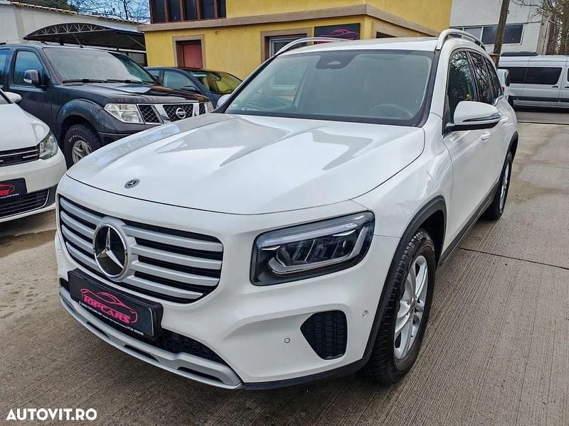Culoarealb Second-hand 2024 Mercedes GLB220 SUV | 36.999 EUR (Preț OK) - Imagine 1/4