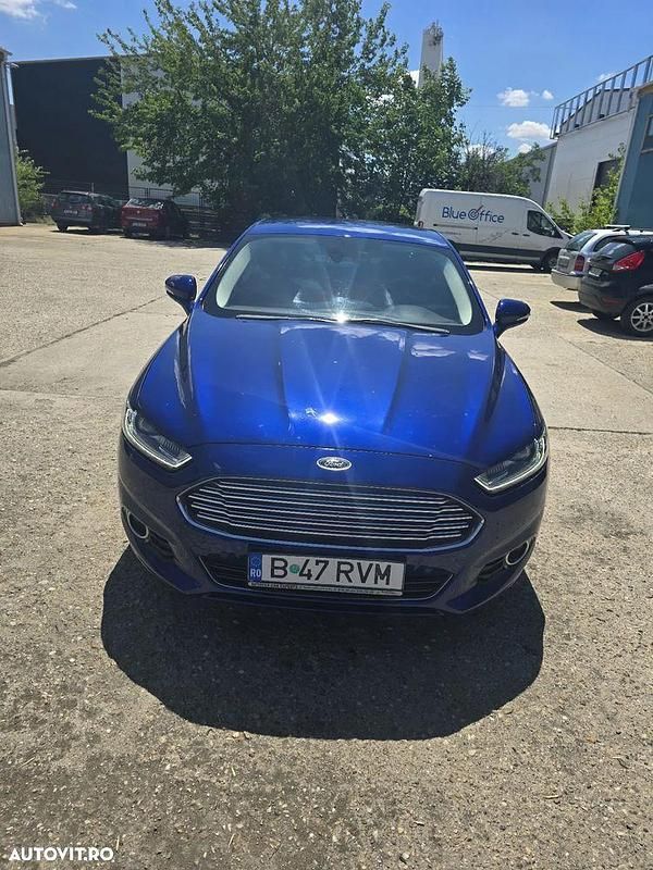 Albastru Utilizat 2017 Ford Mondeo Titanium Berlinǎ | 12.500 EUR (Preț bun) - Imagine 1/4