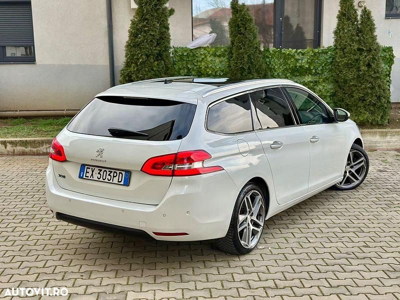 Second-hand Peugeot 308 GT-line 150 CP (110 kW) 2015 Culoarealb Break