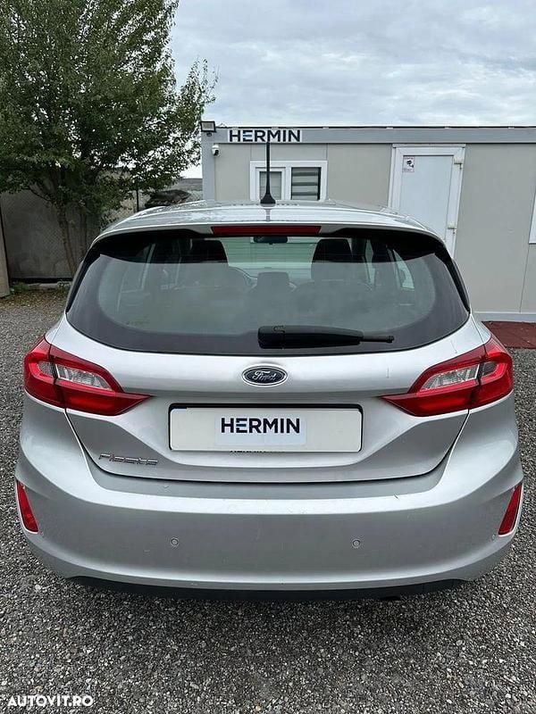 Second-hand Ford Fiesta Cool & Connect 85 CP (62 kW) 2018 Culoaregri Hatchback