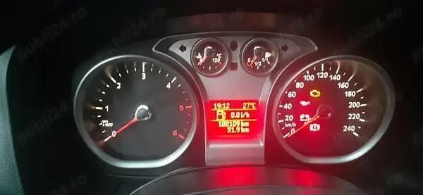 Utilizat 2008 Ford Focus Berlinǎ | 4.400 EUR - Imagine 1/4