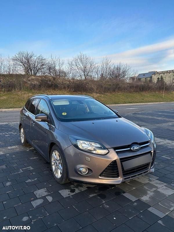Culoaregri Second-hand 2012 Ford Focus Titanium Break | 3.700 EUR (Preț bun) - Imagine 1/4