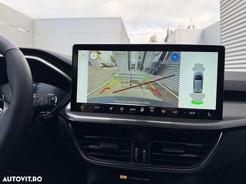 Nouă Ford Kuga Titanium 186 CP (136 kW) 2025 Culoarealb SUV