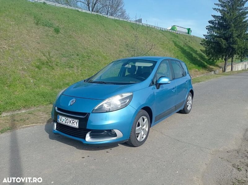 Albastru Utilizat 2012 Renault Scénic III Business Monovolum | 4.200 EUR (Preț OK) - Imagine 1/4