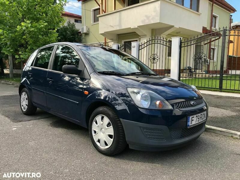 Second-hand Ford Fiesta 75 CP (55 kW) 2009 Albastru Hatchback