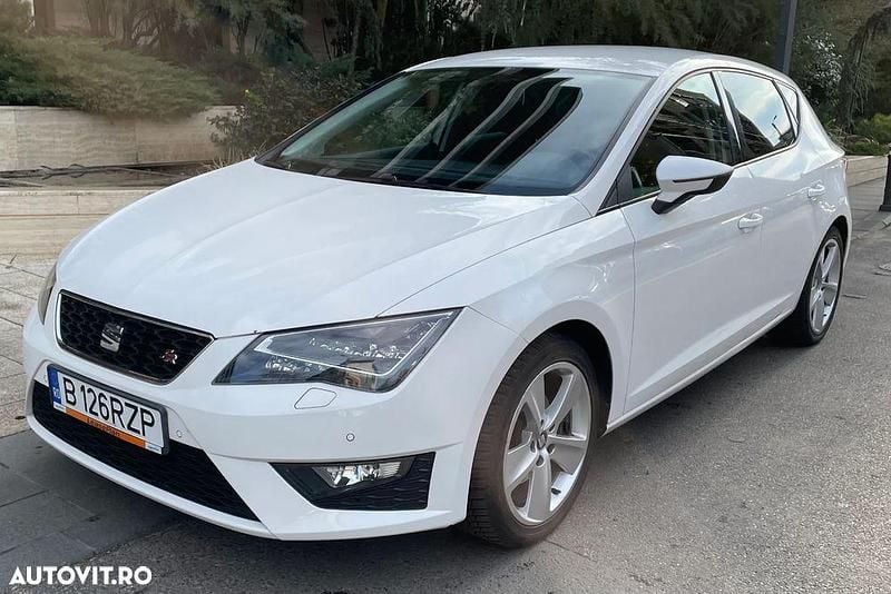 Culoarealb Utilizat 2015 Seat Leon FR Hatchback | 9.900 EUR (Preț bun) - Imagine 1/4