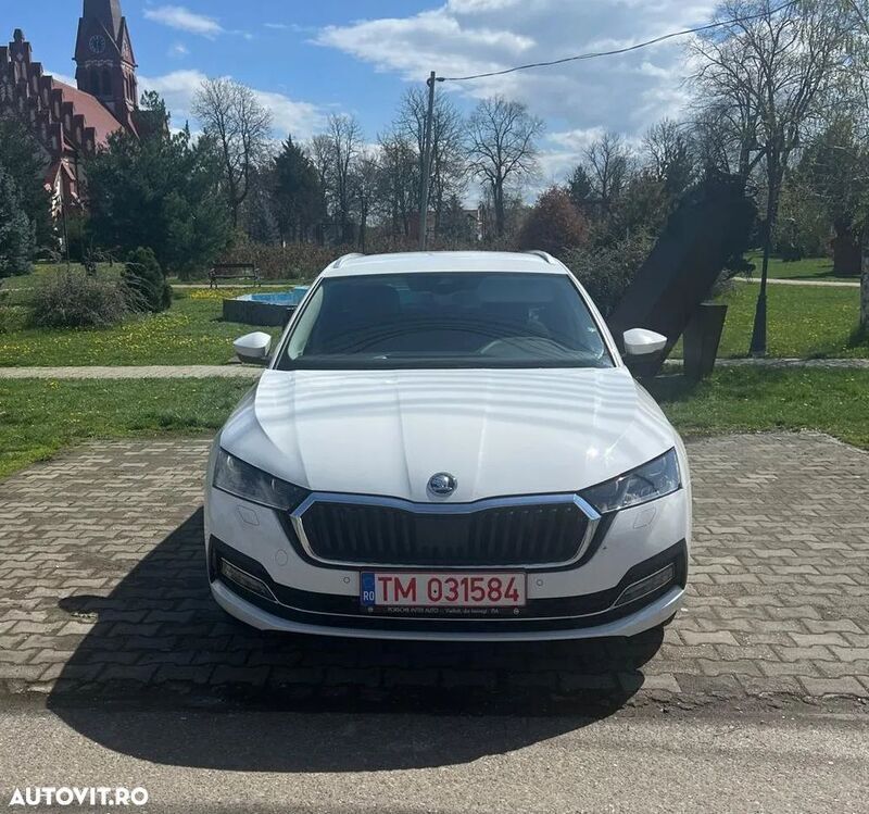 Alb Utilizat 2023 Skoda Octavia Style Break | 19.900 EUR (Preț OK) - Imagine 1/4