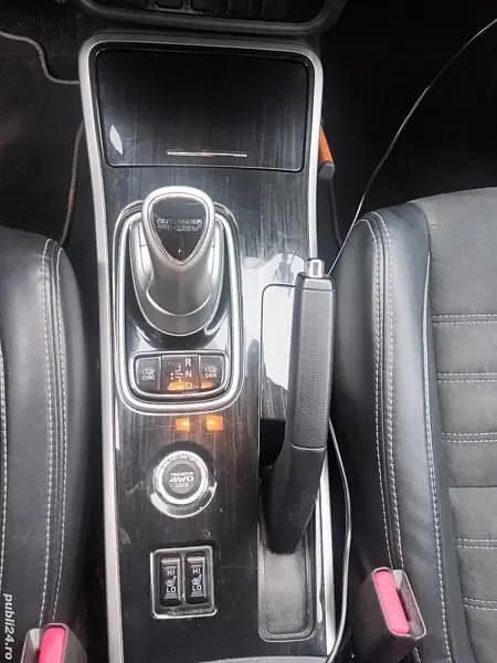 Second-hand Mitsubishi Outlander P-HEV Plus 220 CP (161 kW) 2016 SUV