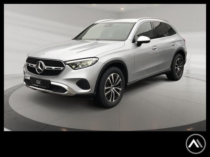 Utilizat 2025 Mercedes GLC200 Avantgarde SUV | 57.834 EUR (Preț OK) - Imagine 1/1