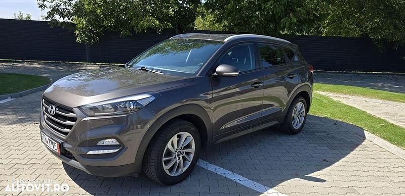 Culoareargint Utilizat 2016 Hyundai Tucson Style SUV | 14.490 EUR (Super Preț) - Imagine 1/4