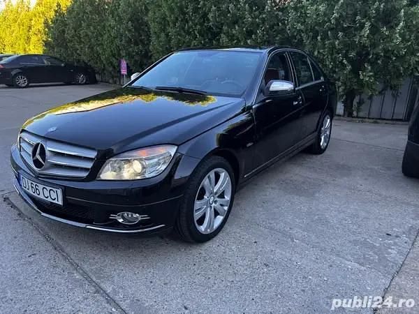 Second-hand Mercedes 220 170 CP (125 kW) 2009 Negru Berlinǎ