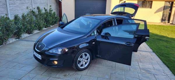 Negru Utilizat 2012 Seat Leon Hatchback | 4.499 EUR (Preț bun) - Imagine 1/4