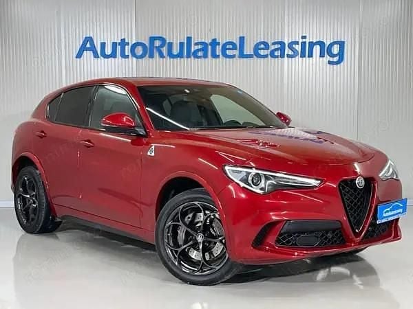 Second-hand Alfa Romeo Stelvio Quadrifoglio 510 CP (375 kW) 2021 Culoarerosu SUV